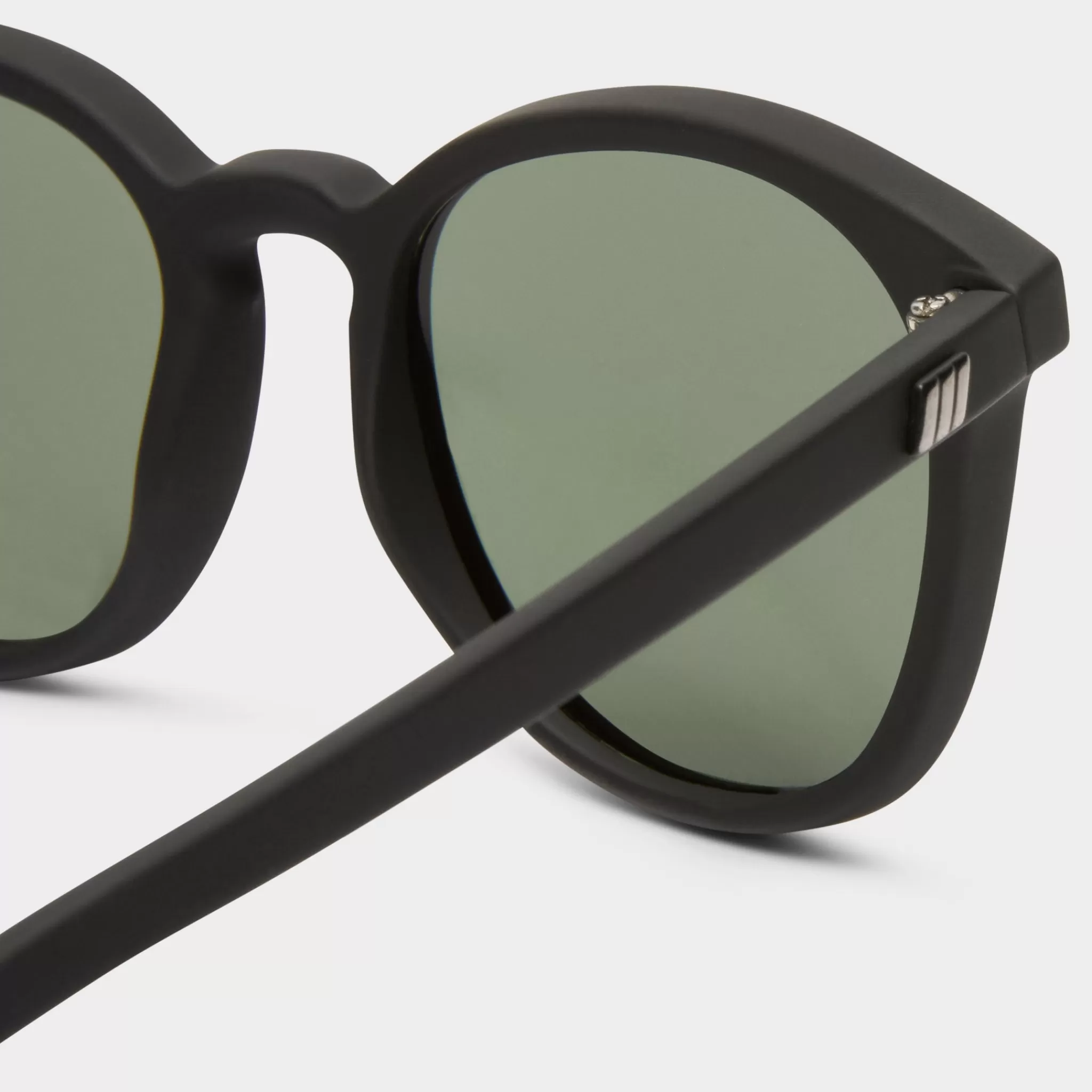 bandwagon__black_rubber_3.webp Round | Round-Le Specs BANDWAGON | BLACK RUBBER blackrubber