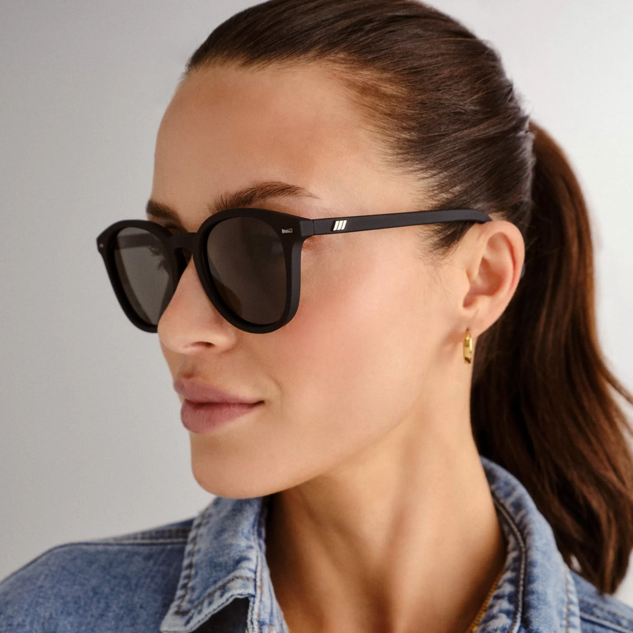 bandwagon__black_rubber_6.webp Round | Round-Le Specs BANDWAGON | BLACK RUBBER blackrubber