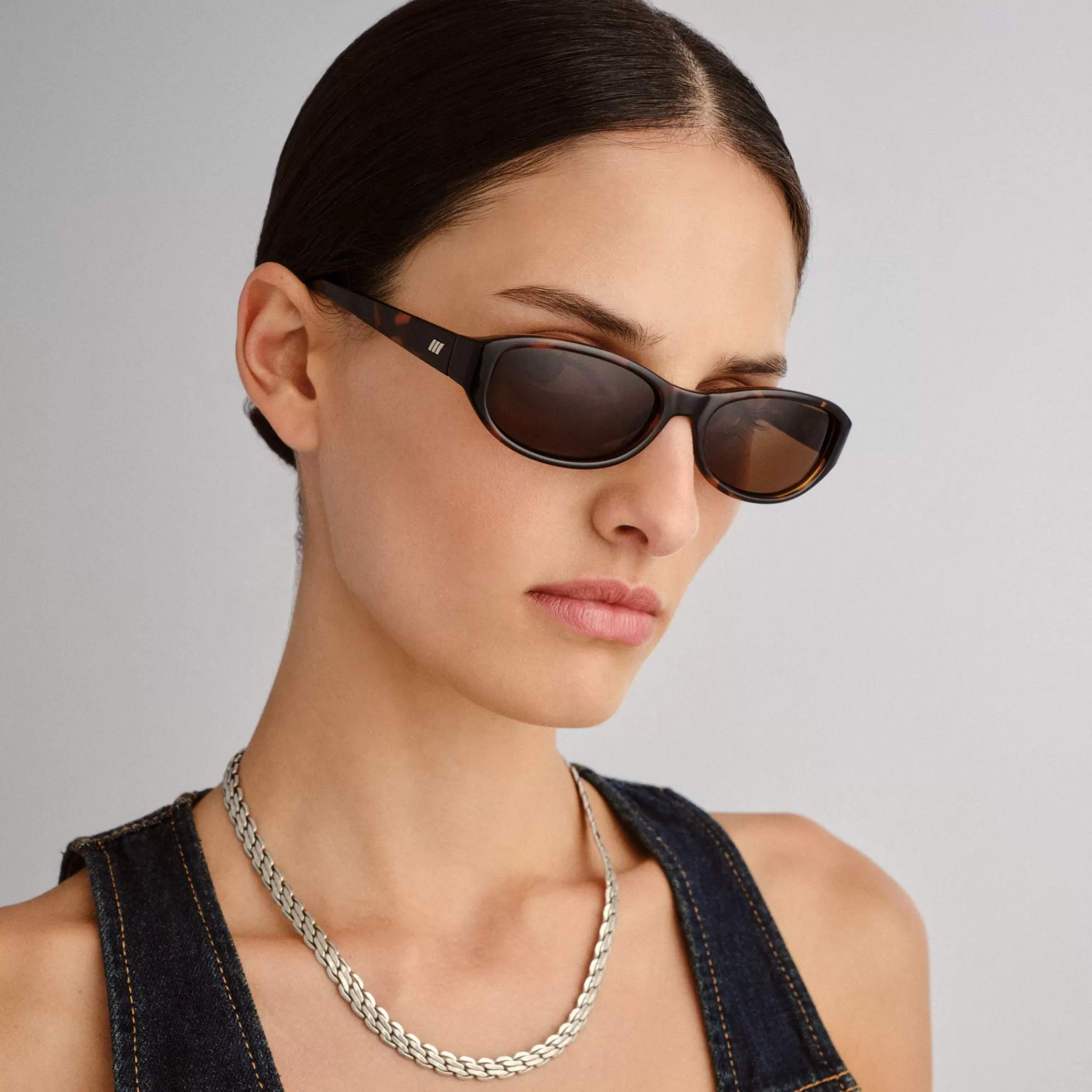 Oval | Oval-Le Specs DON'T CHA | tort