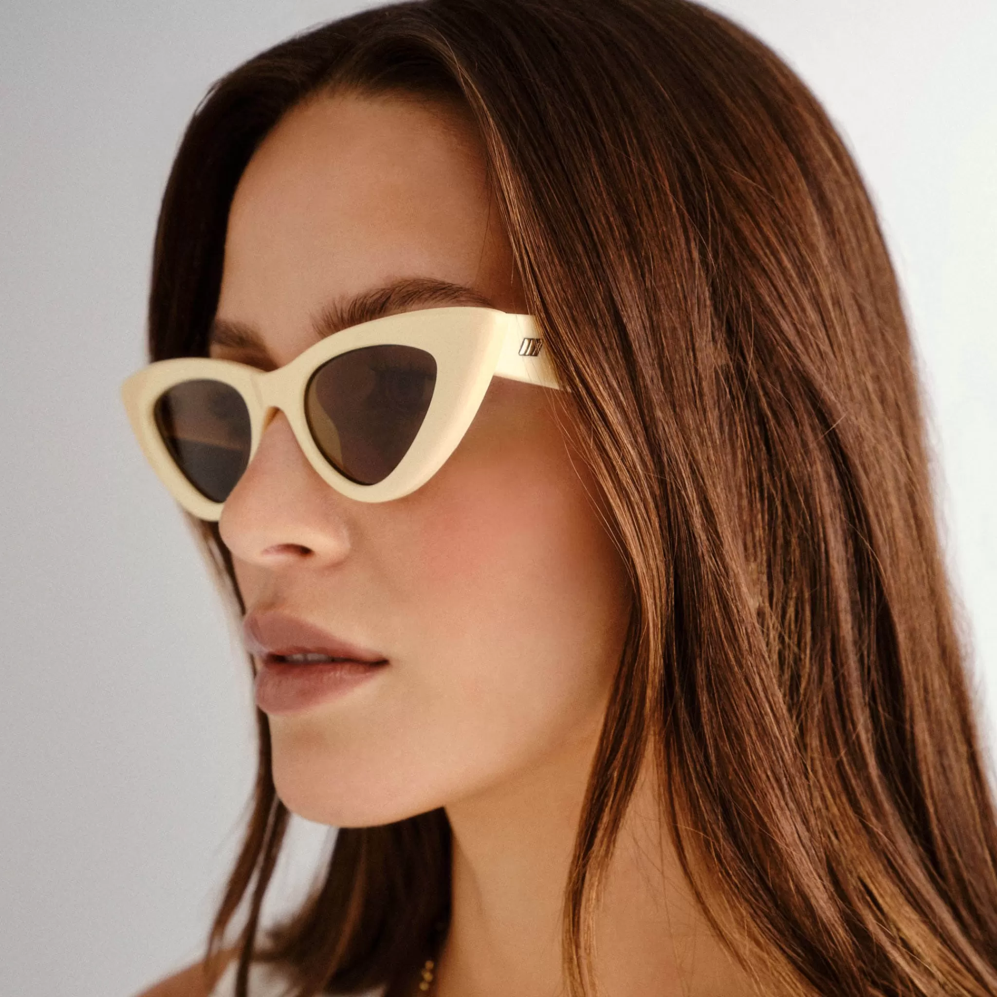 hypnosis__ivory_4.webp Cat Eye-Le Specs HYPNOSIS | ivory