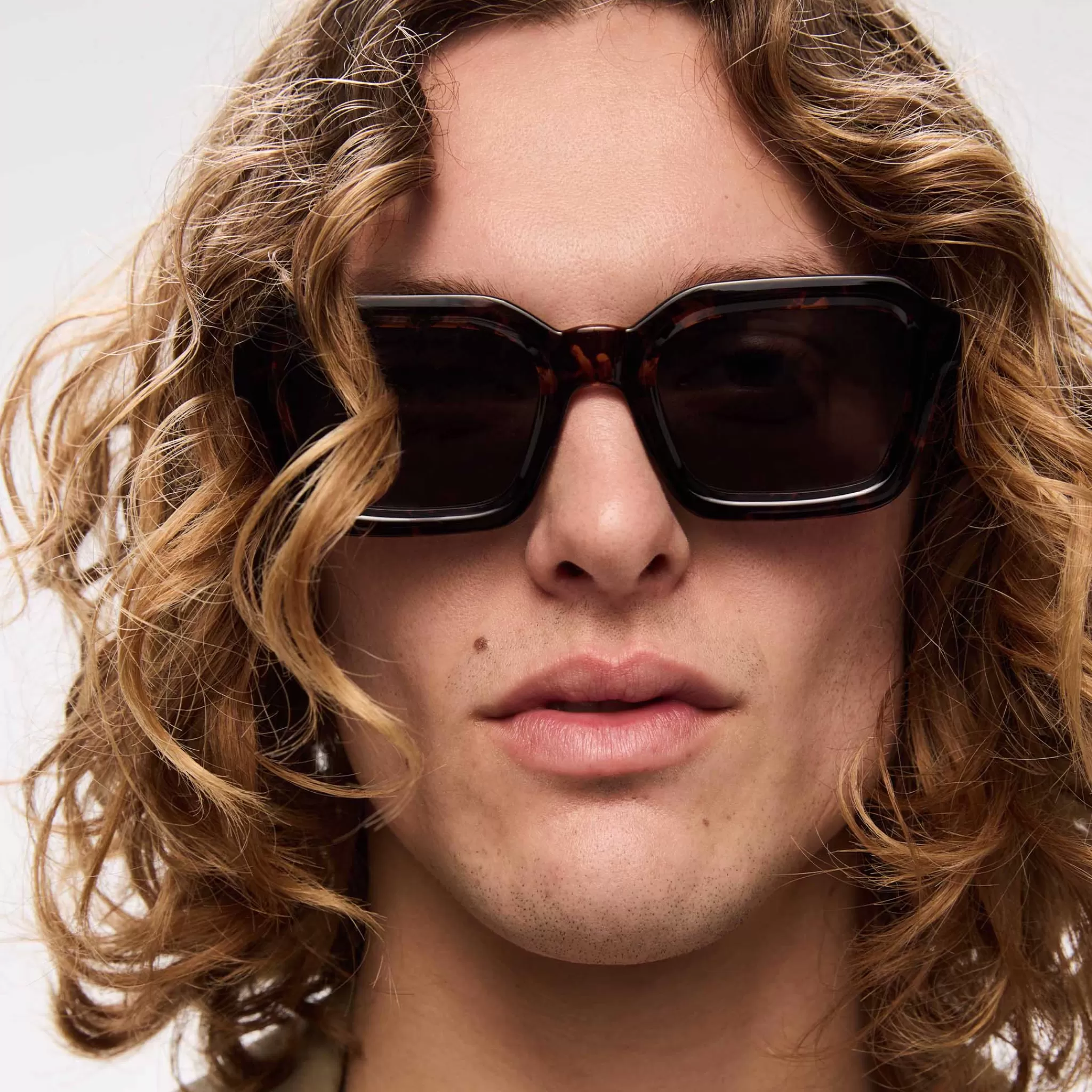 Square | Square-Le Specs IMPOSSIBLE | TOKYO TORT tokyotort