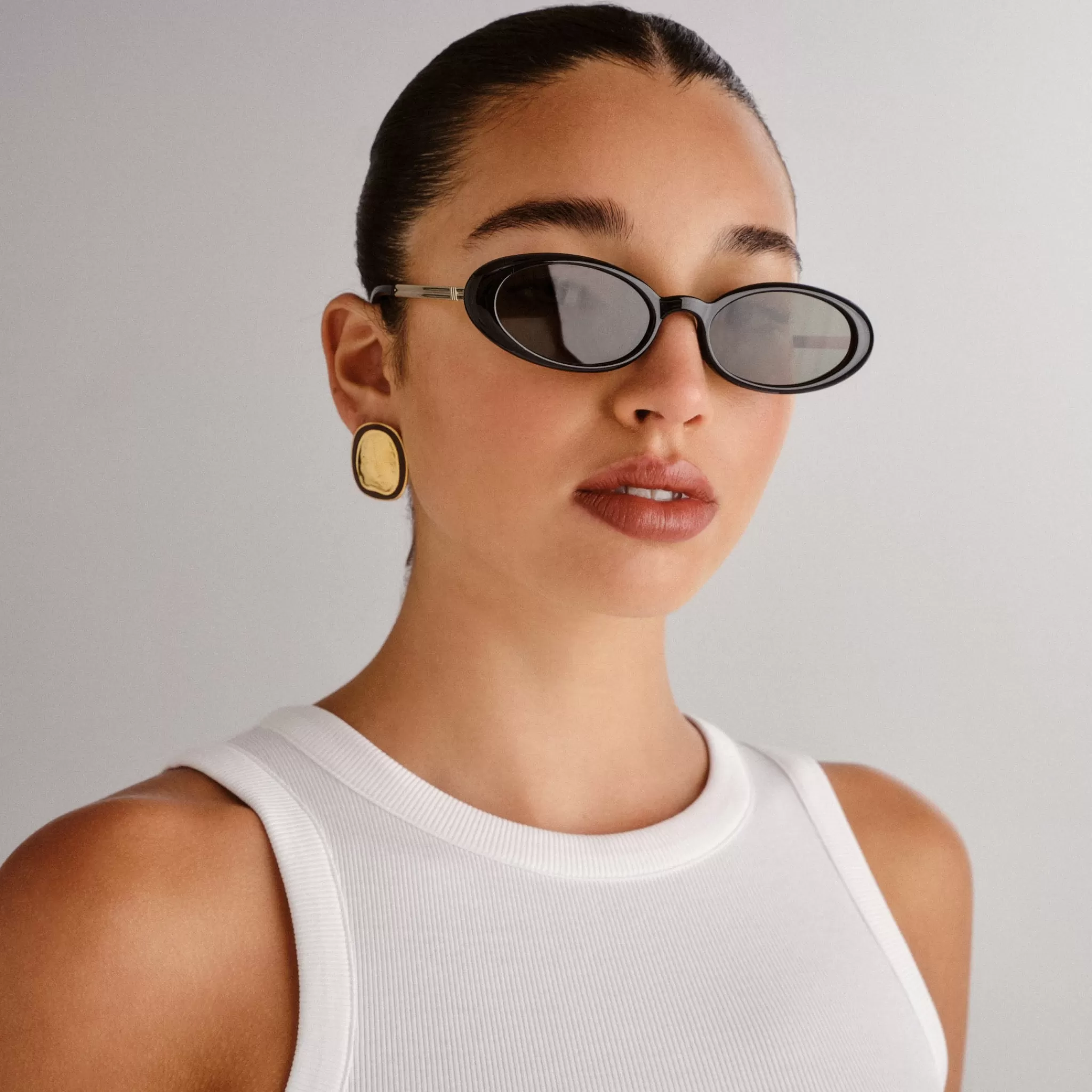 Oval-Le Specs MAGNIFIQUE | black