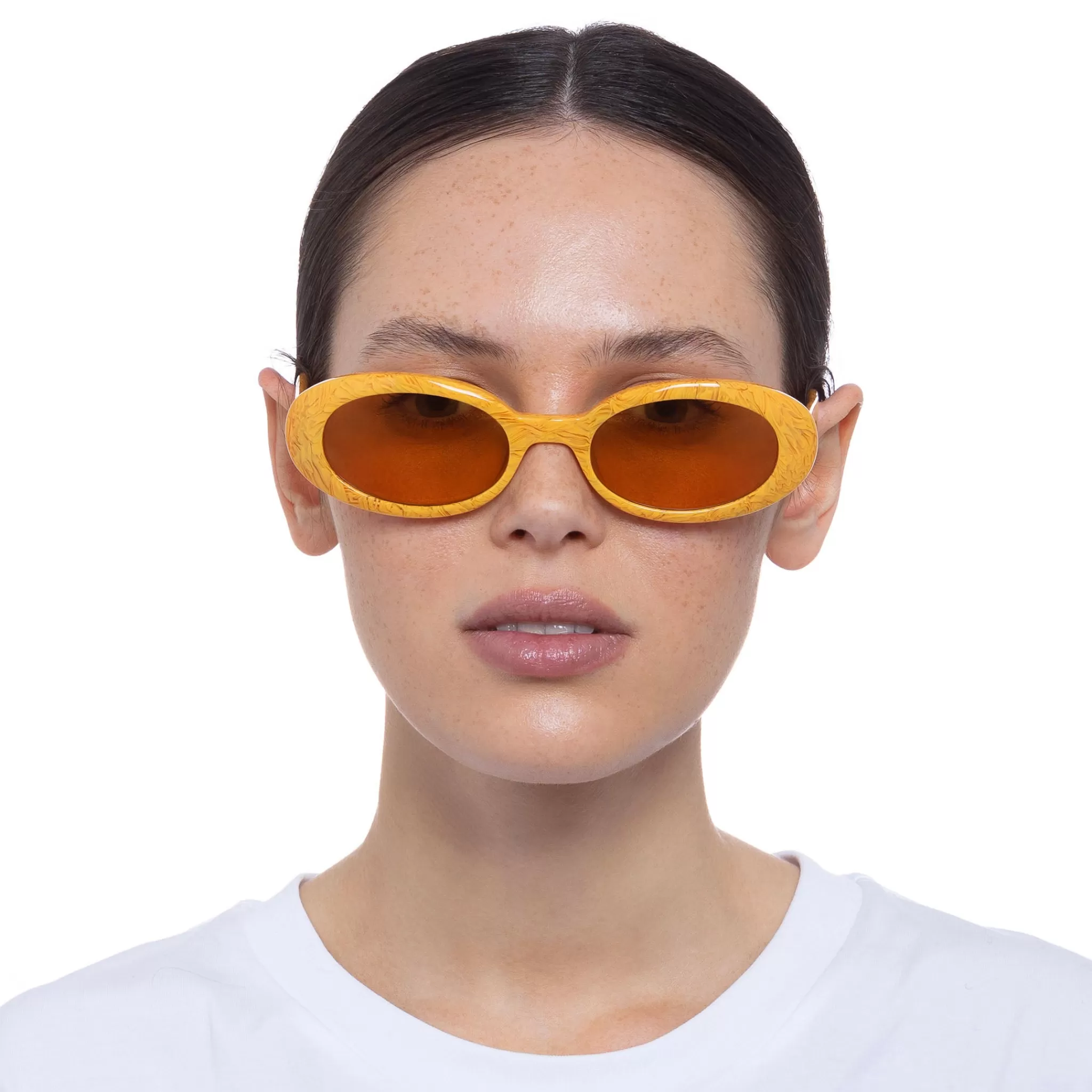 Oval-Le Specs MAYBAE | YELLOW CRAYON yellowcrayon