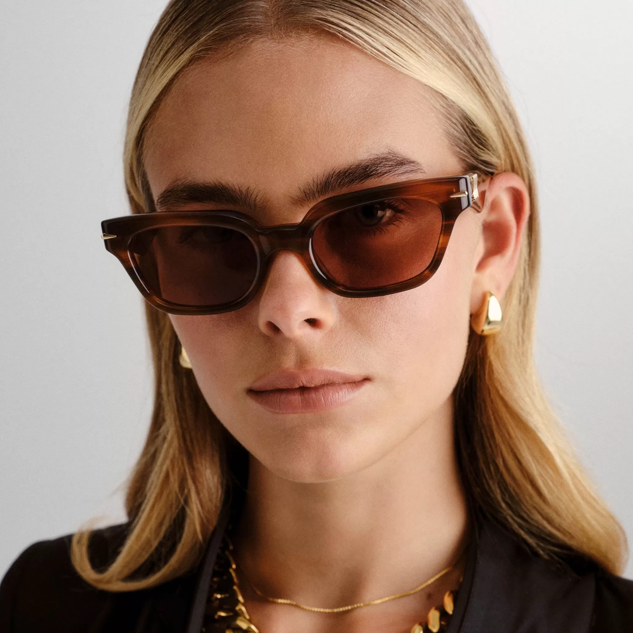 D-frame-Le Specs NUMERO TRES | teak