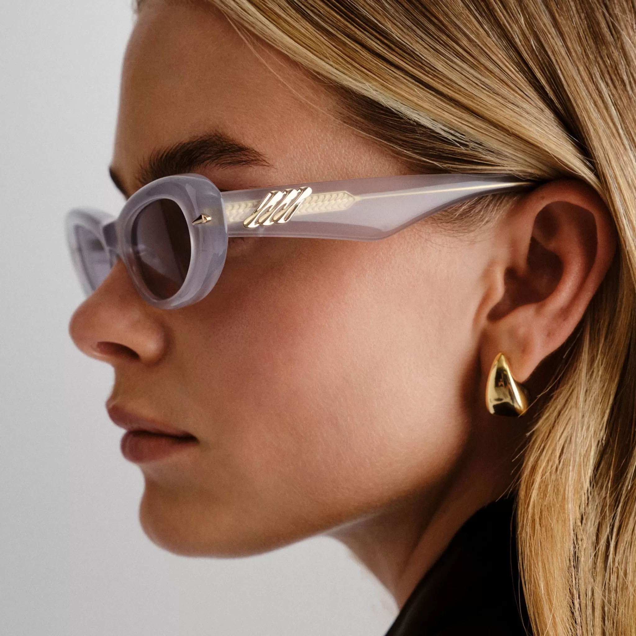 numero_uno__mist_5.webp Oval-Le Specs NUMERO UNO | mist