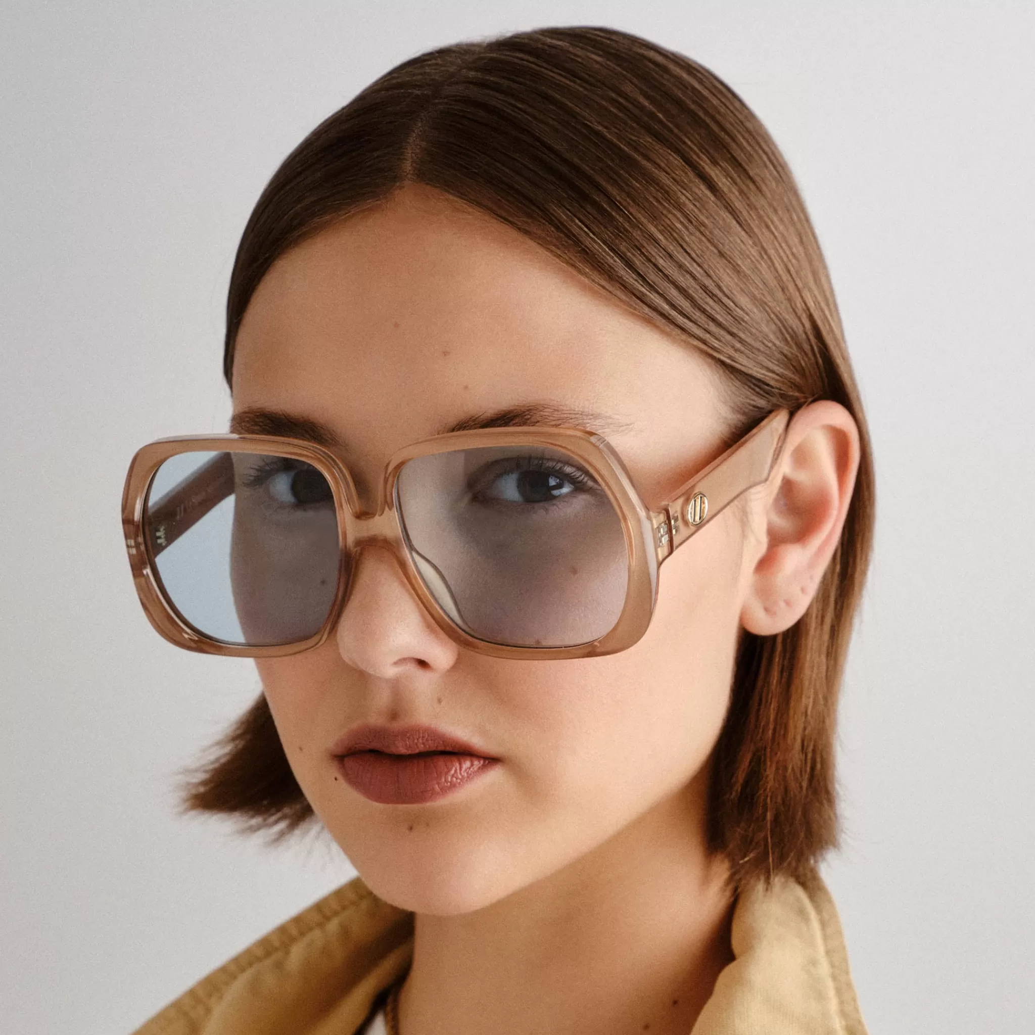 Oversized-Le Specs POLYDISCO | PEARL CHAMPAGNE pearlchampagne