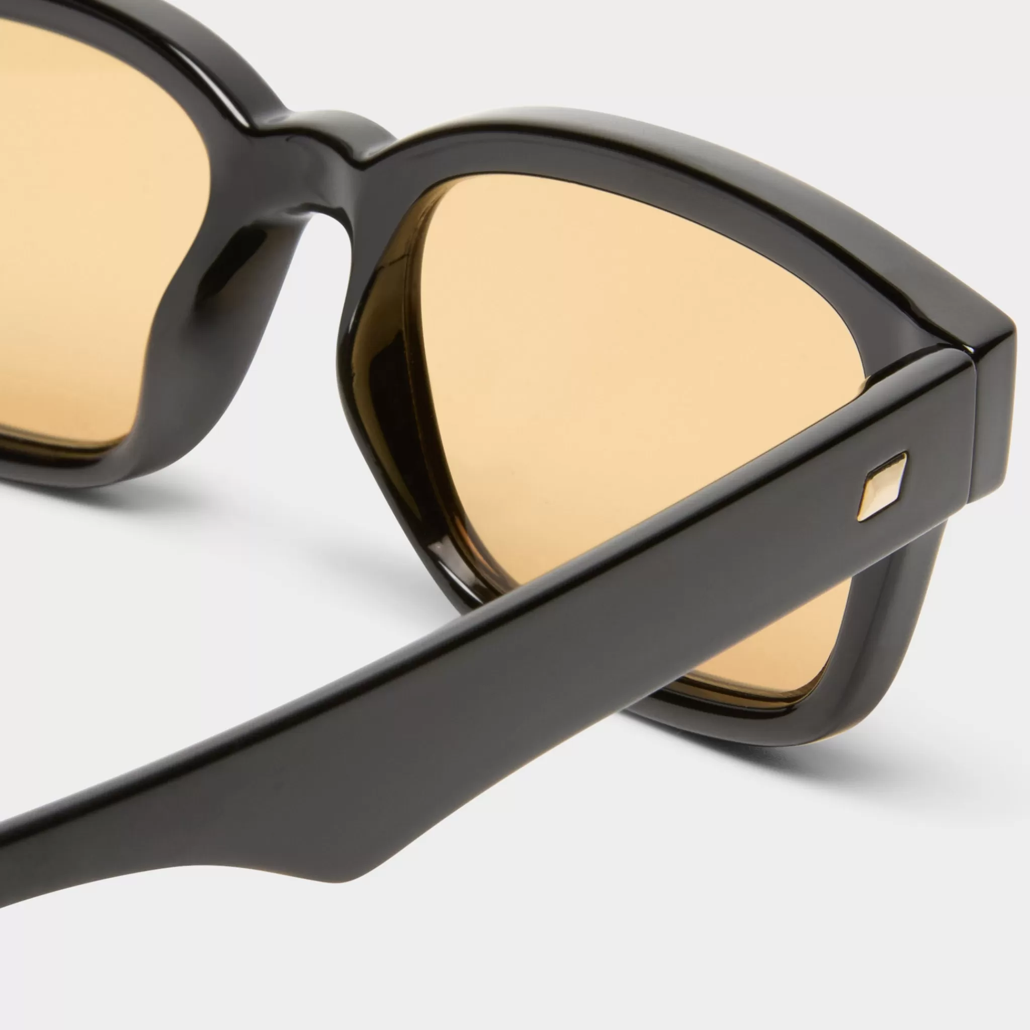 recarmito__black_mustard_mono_3.webp D-frame-Le Specs RECARMITO | MUSTARD MONO black