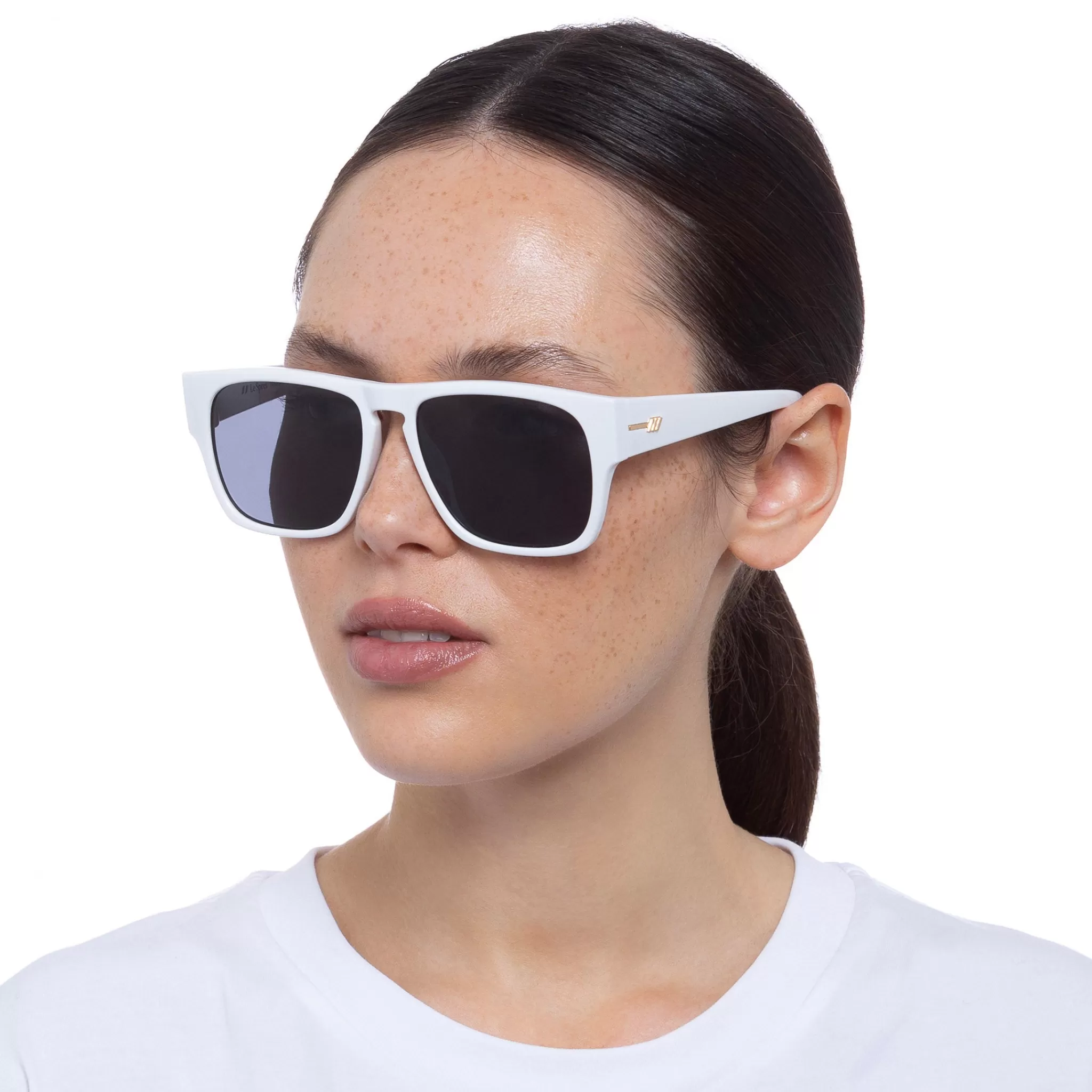 transmission__white_4.webp D-frame-Le Specs TRANSMISSION | white