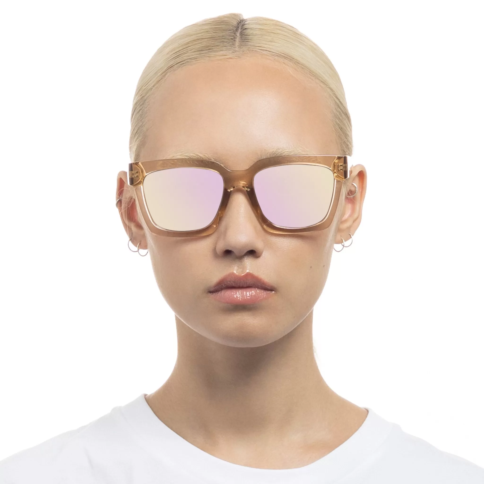 Square | Square-Le Specs WEEKEND RIOT | sand